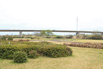 山田河川敷公園