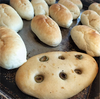 アフリカン　ベーカリー　カフェ　ナミテテ