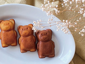 ニコサク　キッチン　フィナンシェ・シフォンケーキ