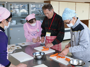 男女共同参画地域推進員企画事業：俺でもできる男のキッチン