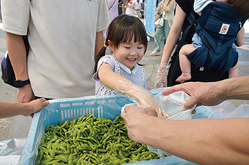 枝豆つかみどり大会