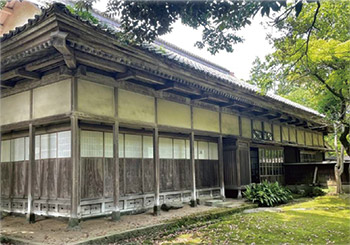 中原邸