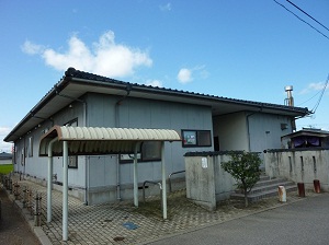 老人憩の家「槇尾荘」の外観写真