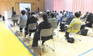 角田の歴史講演会の写真