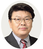写真　議長　小野　清一郎