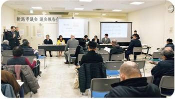 写真　昨年度の議会報告会