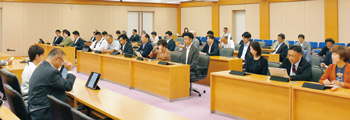 写真　決算特別委員会