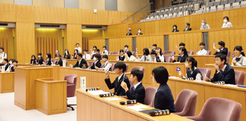 写真　新潟大学附属新潟中学校（中央区）