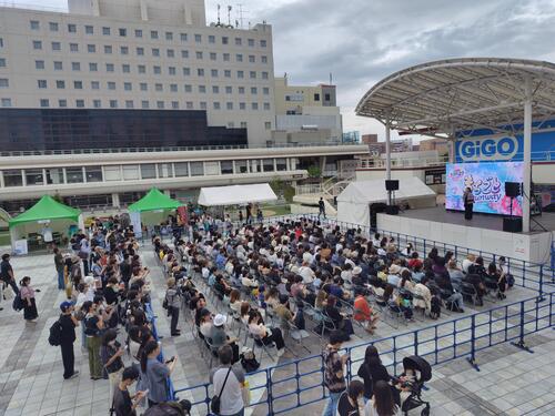 万代シテイパークの様子(ステージ)