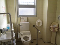 1階多目的トイレの写真