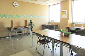 中地区公民館　学習室