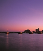 萬代橋の夕景の写真　ダウンロードページへリンク